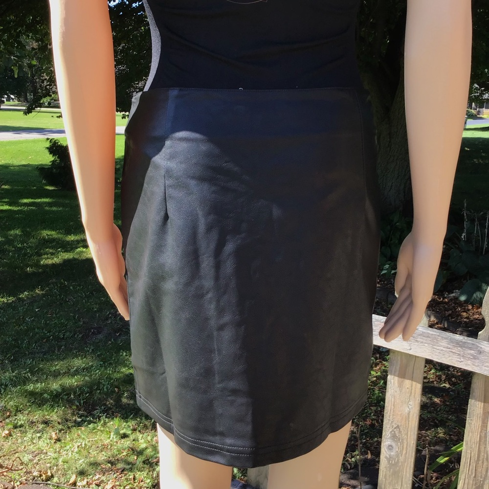 Sale! VEGAN LEATHER WITH A ZIPPER and BELT - Picture 6 of 7